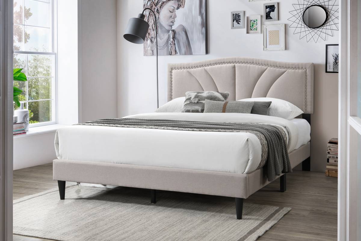 F9655Q Ensemble lit plateforme Queen et matelas Queen